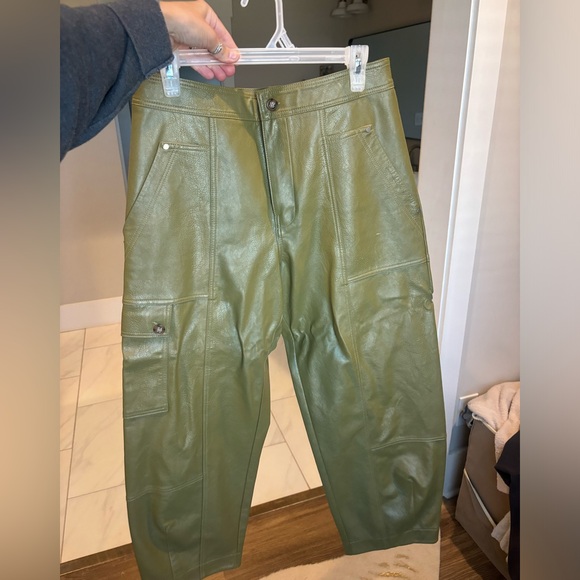 Anthropologie Green Leather Pleather Wide Leg Cropped Pants - Picture 1 of 8